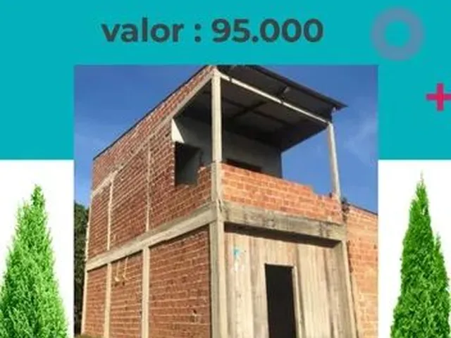 Imagem: A casa possui 2 Dormitórios, 1 Banheiro, 1 Vaga na