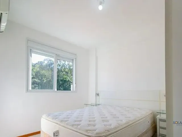 Imagem 7: Apartamento 2 Quartos, Varanda com Churrasqueira, 1 Vaga - Carvoeira - Florianópolis - Sc