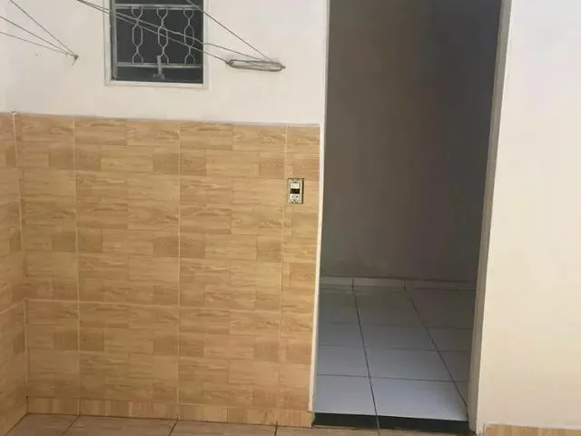 Imagem 10: 02- Casa em Santo Antônio - Vitória