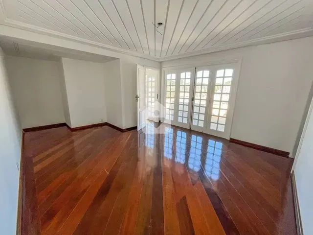 Imagem 10: Petrópolis - Apartamento Padrão - Valparaíso