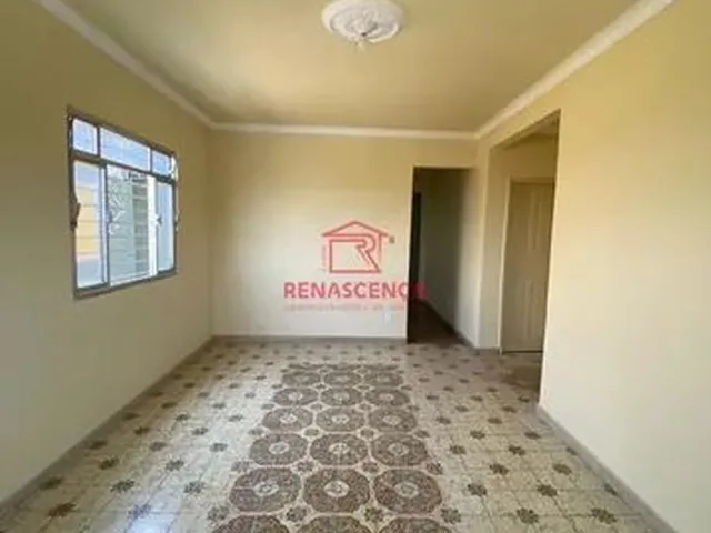 Imagem: Excelente Casa da Vila Flávia, Duque de
