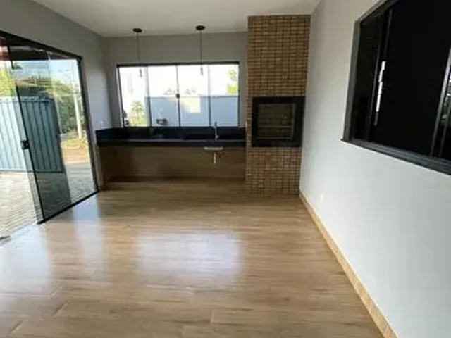 Imagem: Casa Térrea com 3 Quartos e Uma Suiíte