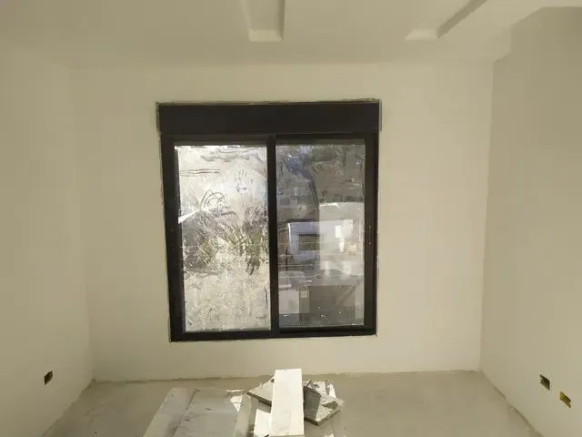 Imagem 2: Sobrado com 3 Dormitórios À Venda com 198M² por R$ 1.250.000,00 no Bairro Guabirotuba