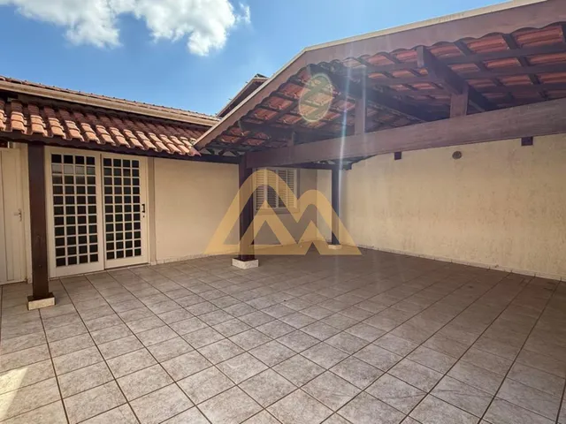Imagem: CASA - POÇOS DE CALDAS