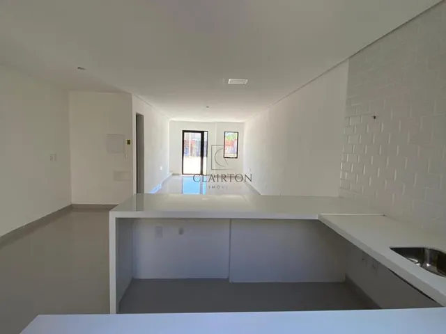 Imagem 2: Casas Dúplex de 101,55m² Área Privativa, 03 Suítes(Suíte de Casal com Closet e