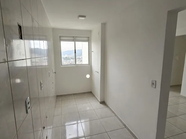 Imagem 3: Apartamento Pronto à venda em Camboriú-SC, no bairro Cedros: 3 quartos, 1 suíte, 2