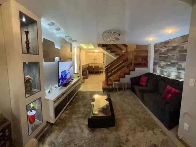Imagem 5: Casa Finamente Mobiliada no Centro de Canela - 210M2