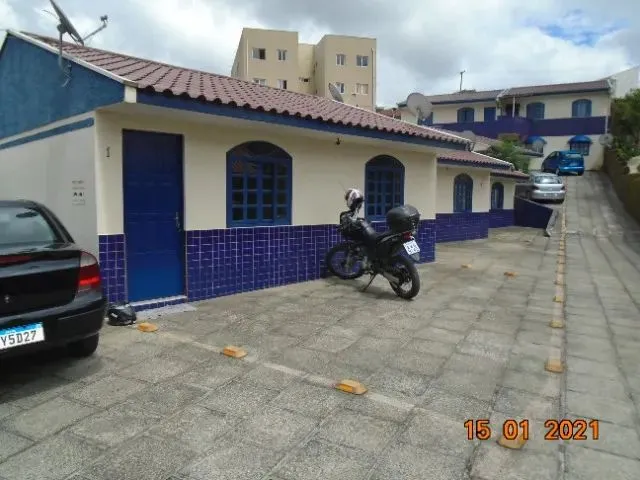 Imagem: Casa 2 Quartos e Vaga para Carro