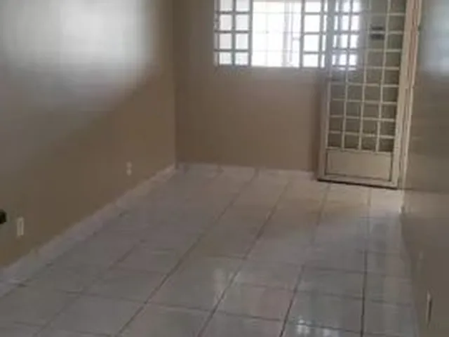 Imagem: Aluguel -Parque Esplanada V R$800,00