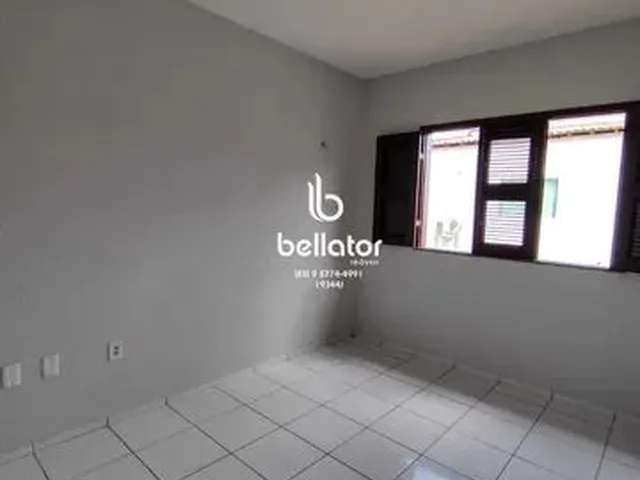Imagem 2: Casa Duplex com 3 Quartos para Alugar - Maracanaú
