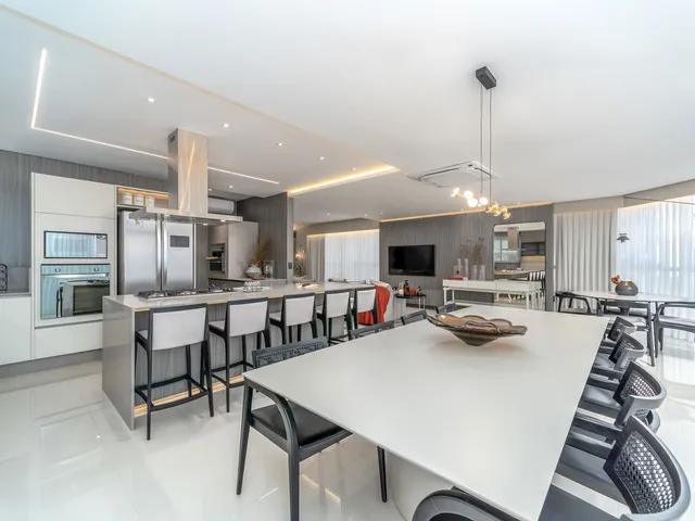 Imagem 3: Apartamento de luxo pronto no Centro de Balneário Camboriú-SC: 4 quartos, 4 suítes, 5