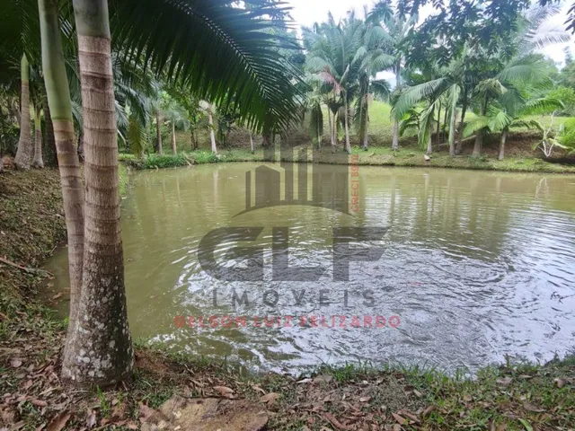 Imagem 7: Chácara a venda na cidade de Canelinha/SC no bairro Moura, com 800 m², Casa com 4