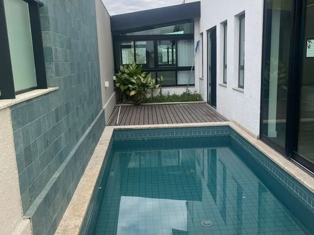 Imagem 15: Casa de luxo na cidade de Itajaí/SC, no bairro Ressacada, com 3 Suítes e 4 Vagas de