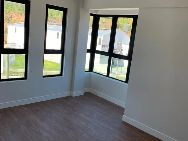 Imagem 13: Casa de luxo na cidade de Itajaí/SC, no bairro Ressacada, com 3 Suítes e 4 Vagas de