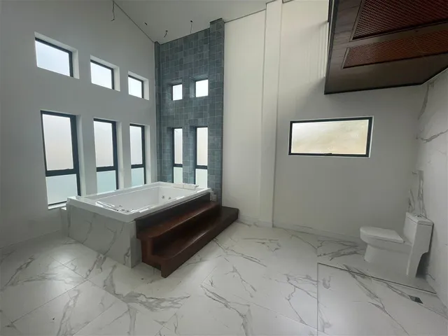 Imagem 3: Casa de luxo na cidade de Itajaí/SC, no bairro Ressacada, com 3 Suítes e 4 Vagas de