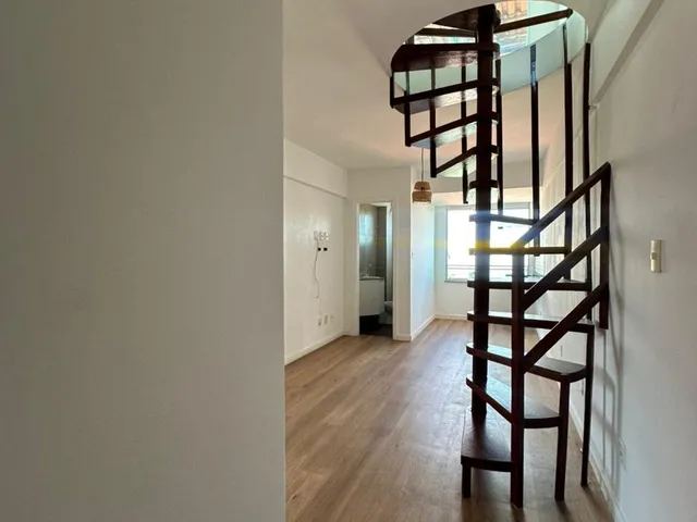 Imagem 9: COBERTURA COM VISTA MAR À VENDA EM PIATÃ ? - Oportunidade única com 3 quartos, 1