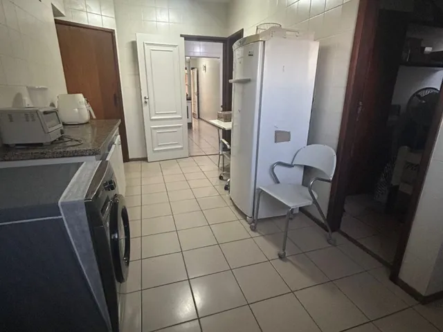 Imagem 3: Imperdível! Apartamento de Luxo na Graça, Salvador-BA - 4 Quartos, 4 Suítes, 2 Salas