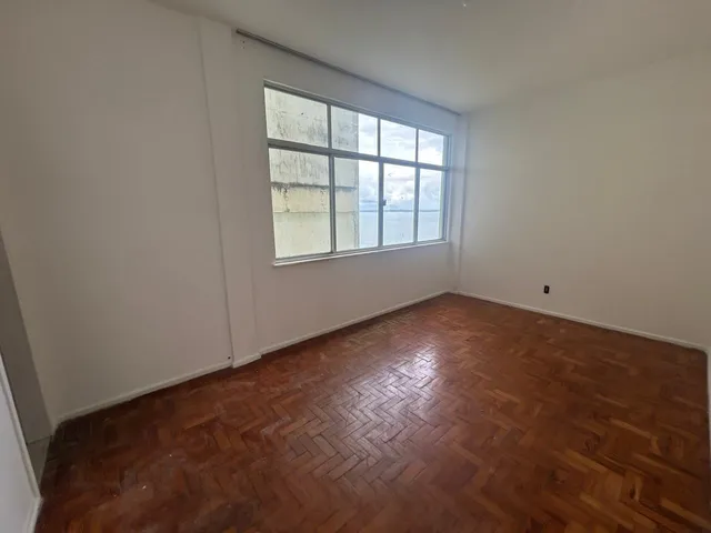 Imagem 3: Apartamento de 3 quartos à venda no Corredor da Vitória em Salvador-BA: Charme e