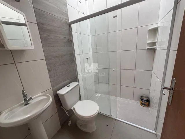 Imagem 6: Casa Geminada com 2 Vagas e Espaço nos Fundos – Locação Anual