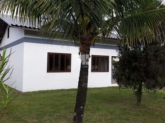Imagem 3: CASA COM BARRAÇÃO MUITO BEM LOCALIZADA