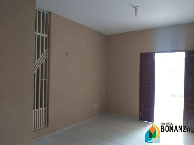 Imagem 6: Casa com 02 Quartos e Garagem em Maranguape