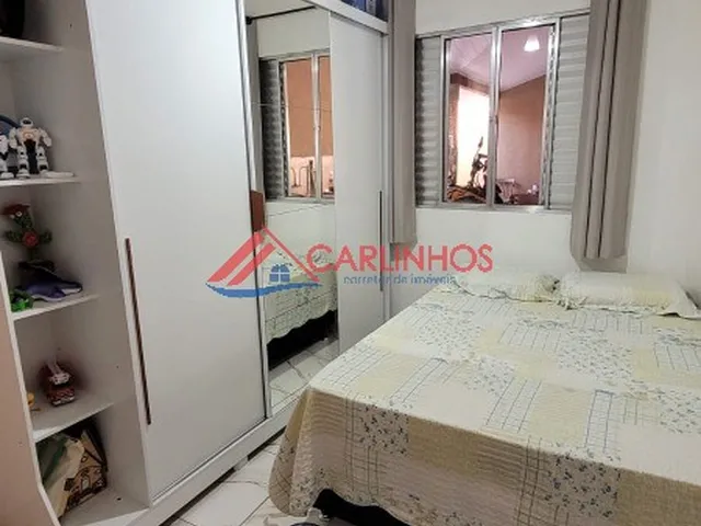 Imagem 13: Excelente Residência com Piscina no Bairro Piçarras