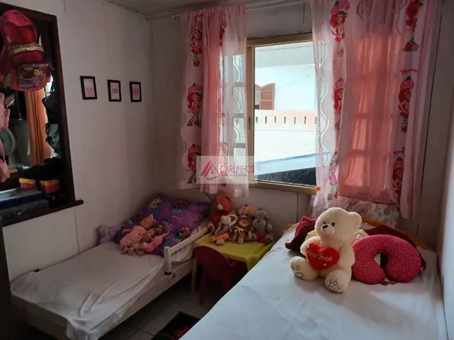 Imagem 7: Excelente residência com amplo quintal e edícula