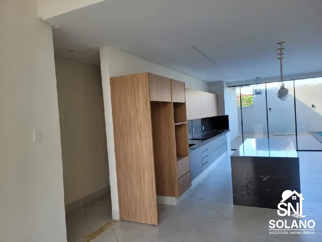 Imagem 3: Bela Casa no Setor Jardim Atlântico, com 03 Suítes plenas, escritório, cozinha, sala
