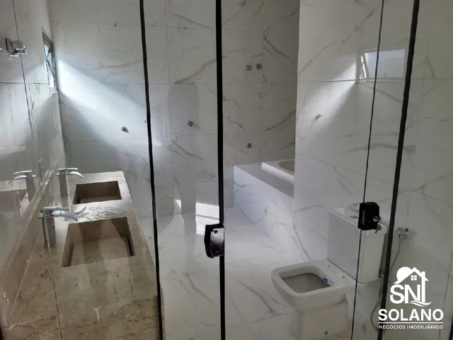 Imagem 4: Bela Casa no Setor Jardim Atlântico, com 03 Suítes plenas, escritório, cozinha, sala