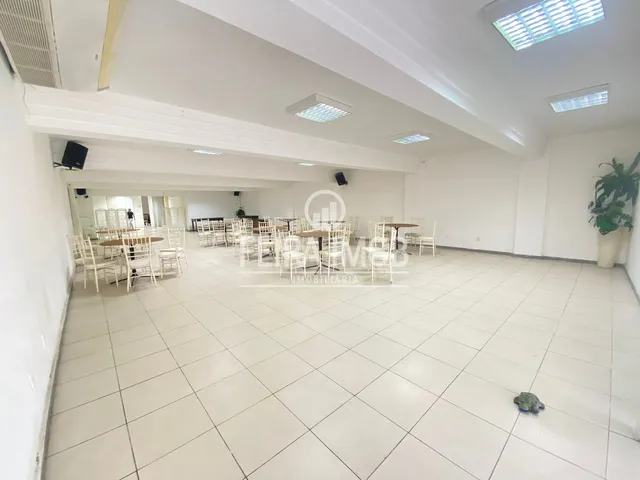 Imagem 1: Sala comercial com 2 banheiros
