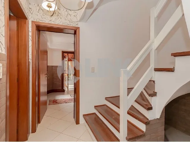 Imagem 4: Casa de luxo em condomínio à venda em Porto Alegre-RS, bairro Cristal! 3 quartos, 1