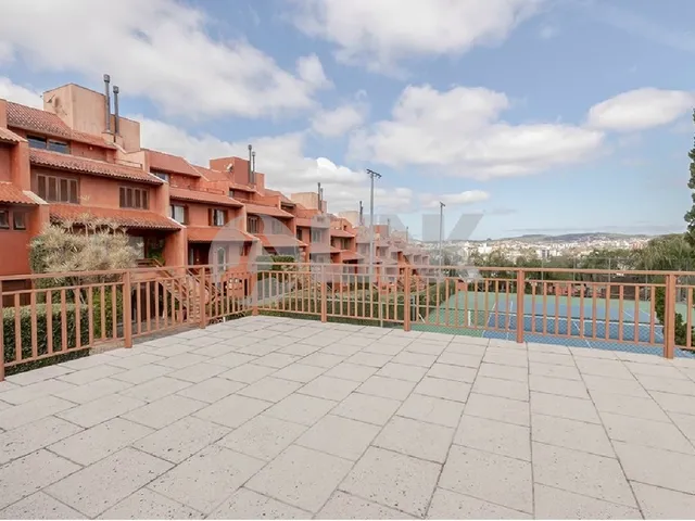 Imagem 11: Casa de luxo em condomínio à venda em Porto Alegre-RS, bairro Cristal! 3 quartos, 1