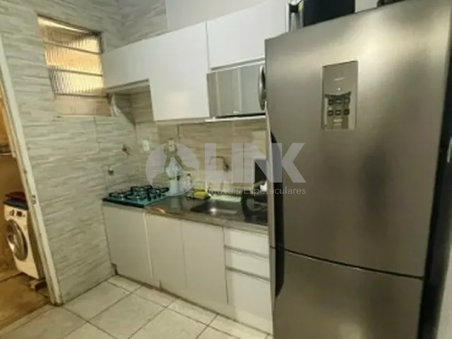 Imagem 3: Apartamento à venda em Petrópolis, Porto Alegre-RS: 2 quartos, 2 salas, 1 banheiro