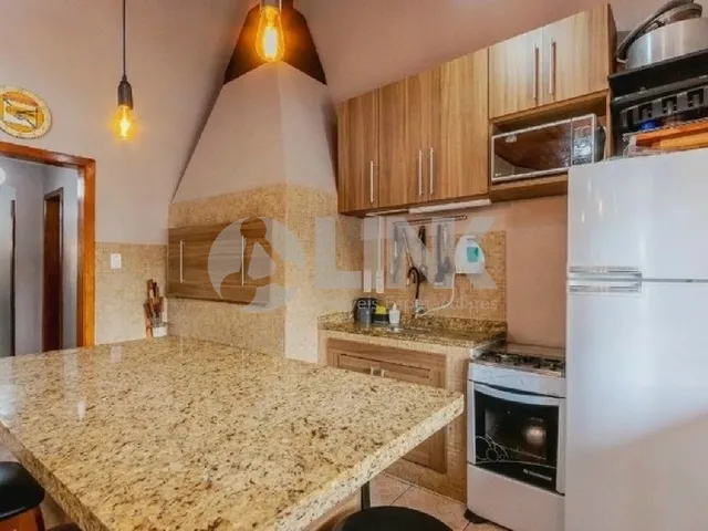 Imagem 2: Casa em Condomínio à Venda no Partenon: 3 Quartos, 2 Salas, 2 Banheiros, 1 Vaga de