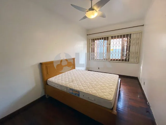 Imagem 3: Imperdível casa à venda em Porto Alegre-RS, Passo da Areia: 3 quartos, 1 suíte, 2