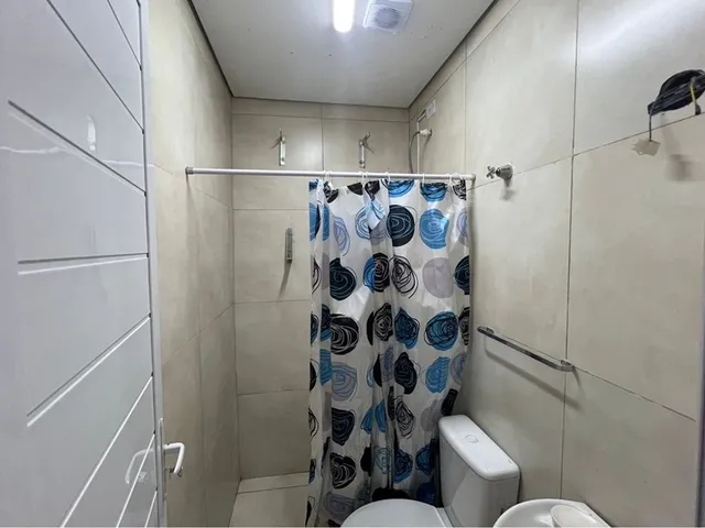 Imagem 16: Casa à venda em Porto Alegre, Petrópolis, com 4 quartos, 220m²