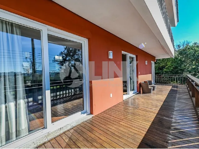 Imagem 8: Venda de Casa Residencial de Luxo em Petrópolis, Porto Alegre-RS: 4 quartos, 2 suítes