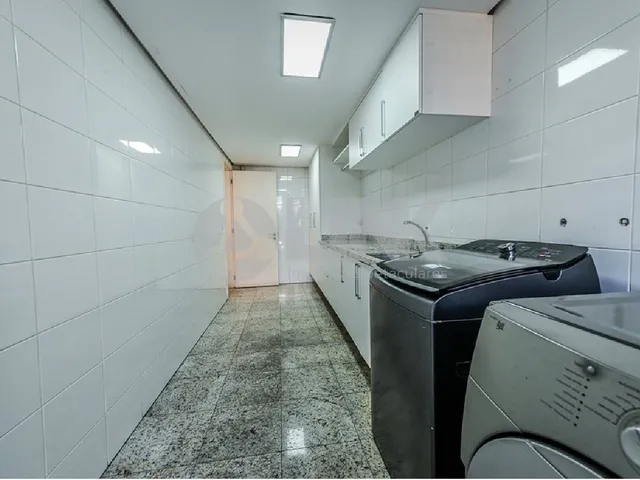 Imagem 13: Venda de Casa Residencial de Luxo em Petrópolis, Porto Alegre-RS: 4 quartos, 2 suítes