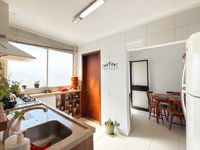 Imagem 11: Apartamento à venda em Porto Alegre, Menino Deus, com 2 quartos, 89m²
