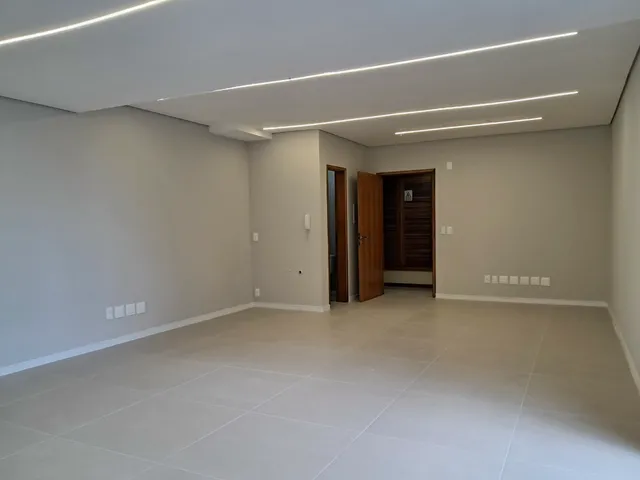 Imagem 3: Edifício Albert Einstein Sala ABR9752