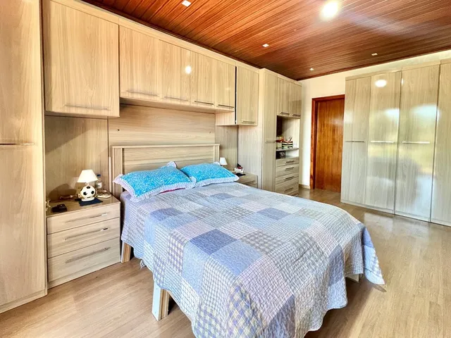 Imagem 6: CASA - Canoas Casa com 4 dormitórios
