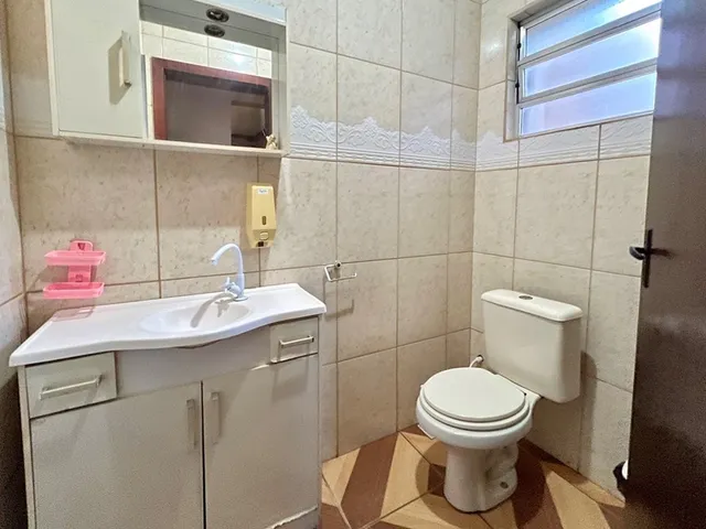 Imagem 8: CASA - Canoas Casa com 4 dormitórios