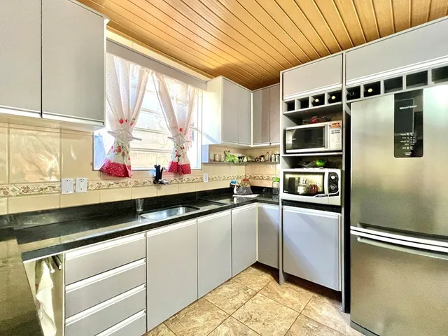 Imagem 5: CASA - Canoas Casa com 4 dormitórios
