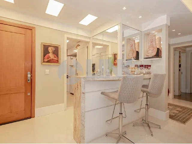 Imagem 4: Imperdível: Apartamento de 3 quartos com 121,72m² à venda em Petrópolis, Porto