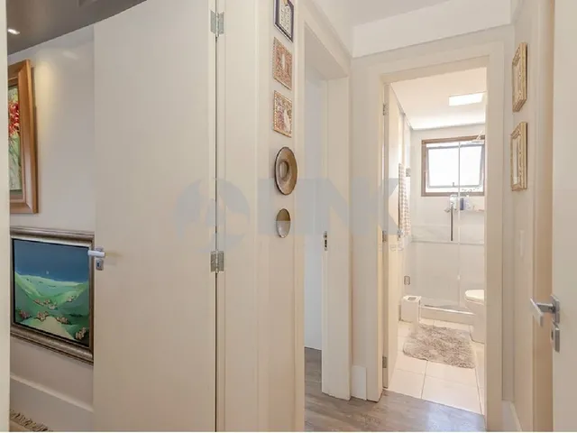 Imagem 11: Imperdível: Apartamento de 3 quartos com 121,72m² à venda em Petrópolis, Porto