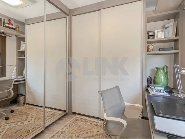 Imagem 12: Imperdível: Apartamento de 3 quartos com 121,72m² à venda em Petrópolis, Porto