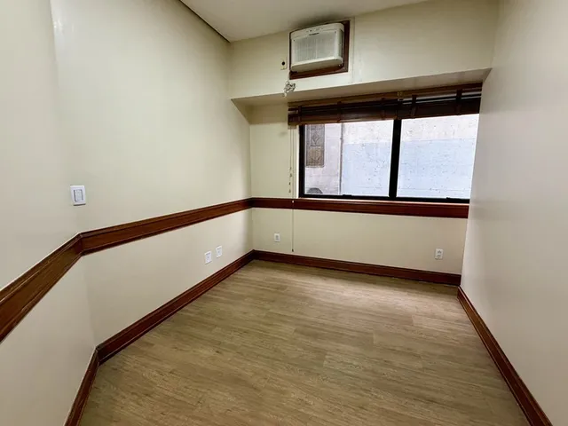 Imagem 11: RBDL 414 Sala 610221070-23