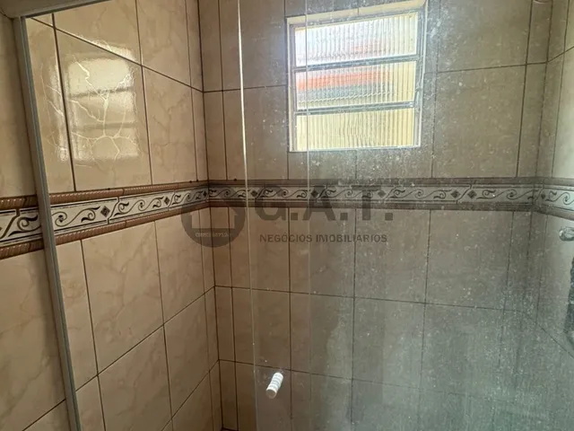 Imagem 5: Casa à venda em Sorocaba-SP, Wanel Ville: 2 quartos, sala, banheiro, 2 vagas de