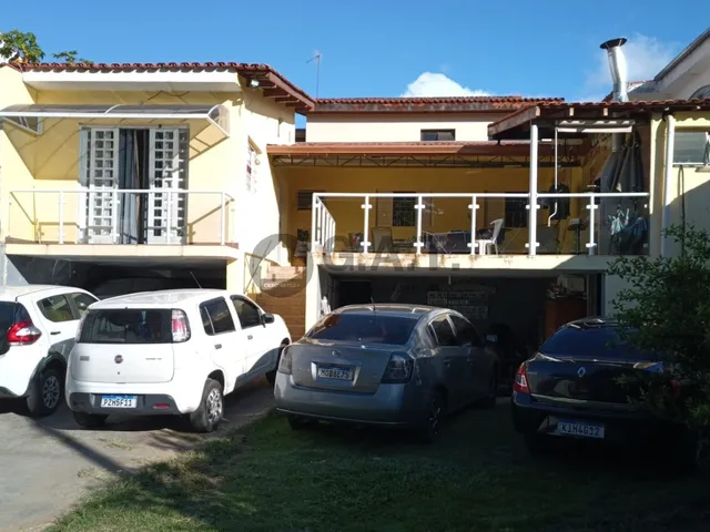 Imagem: Casa à Venda em Sorocaba-SP, 3 Quartos