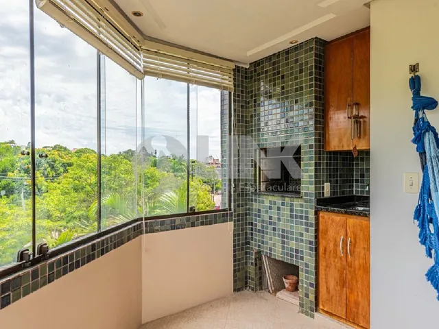 Imagem 2: Apartamento à venda em Porto Alegre-RS, na Tristeza, com 3 quartos e 2 vagas de garagem!